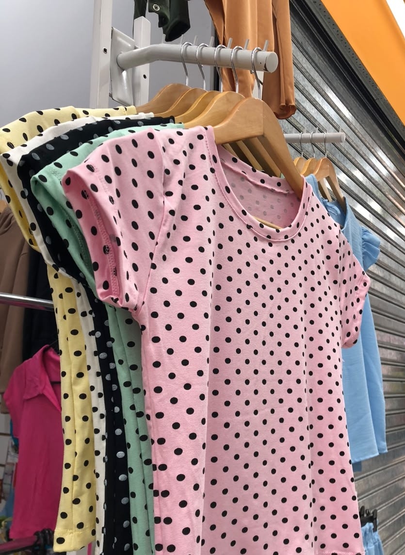 Remera Básica Lunares - Imagen 2