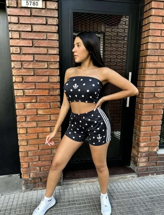 Conjunto Top y Shorts Lunares