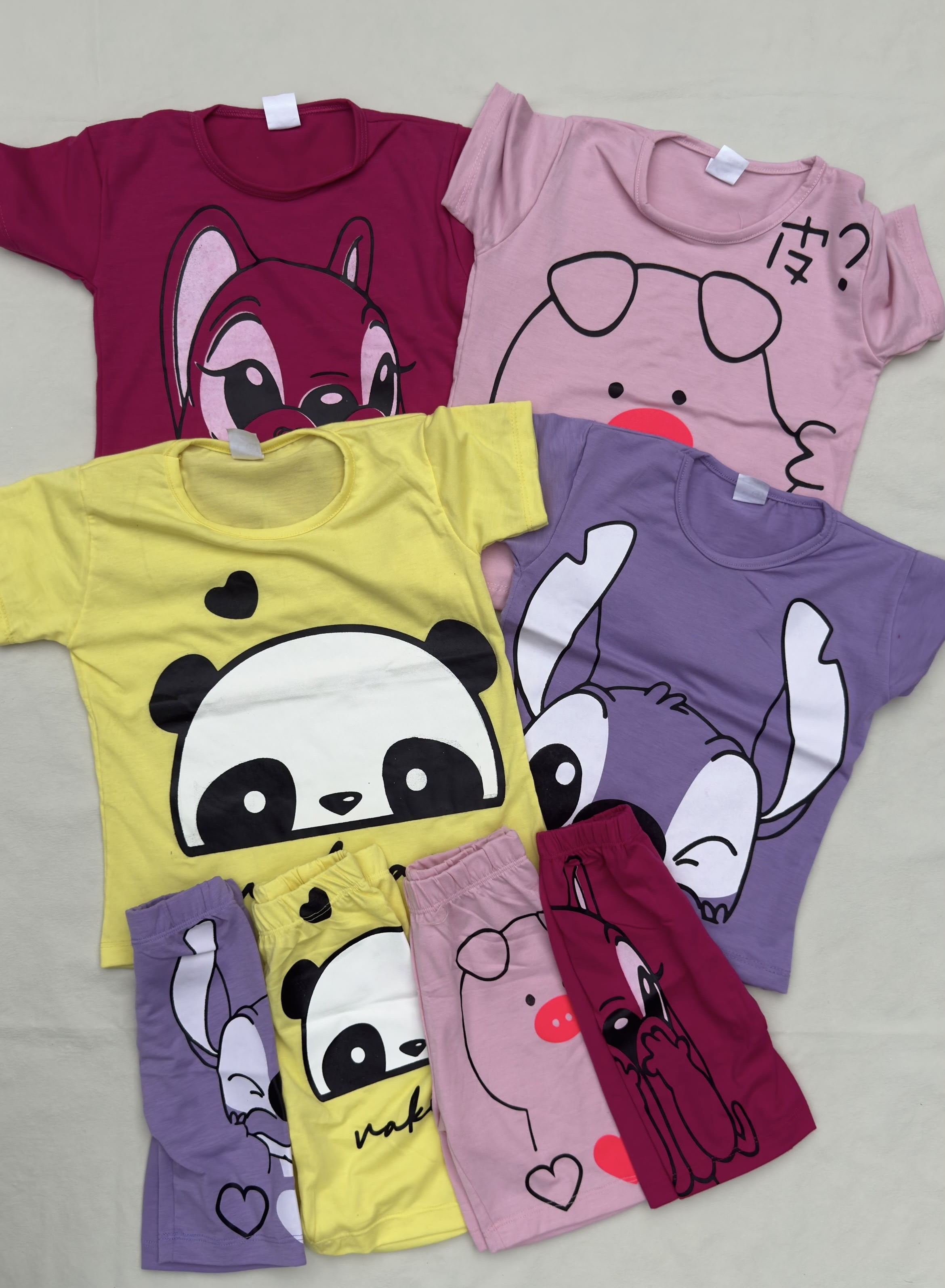Conjunto Nenas - 9ff72cf6-645e-4c9c-9cd0-19391ddcf12e.jpeg