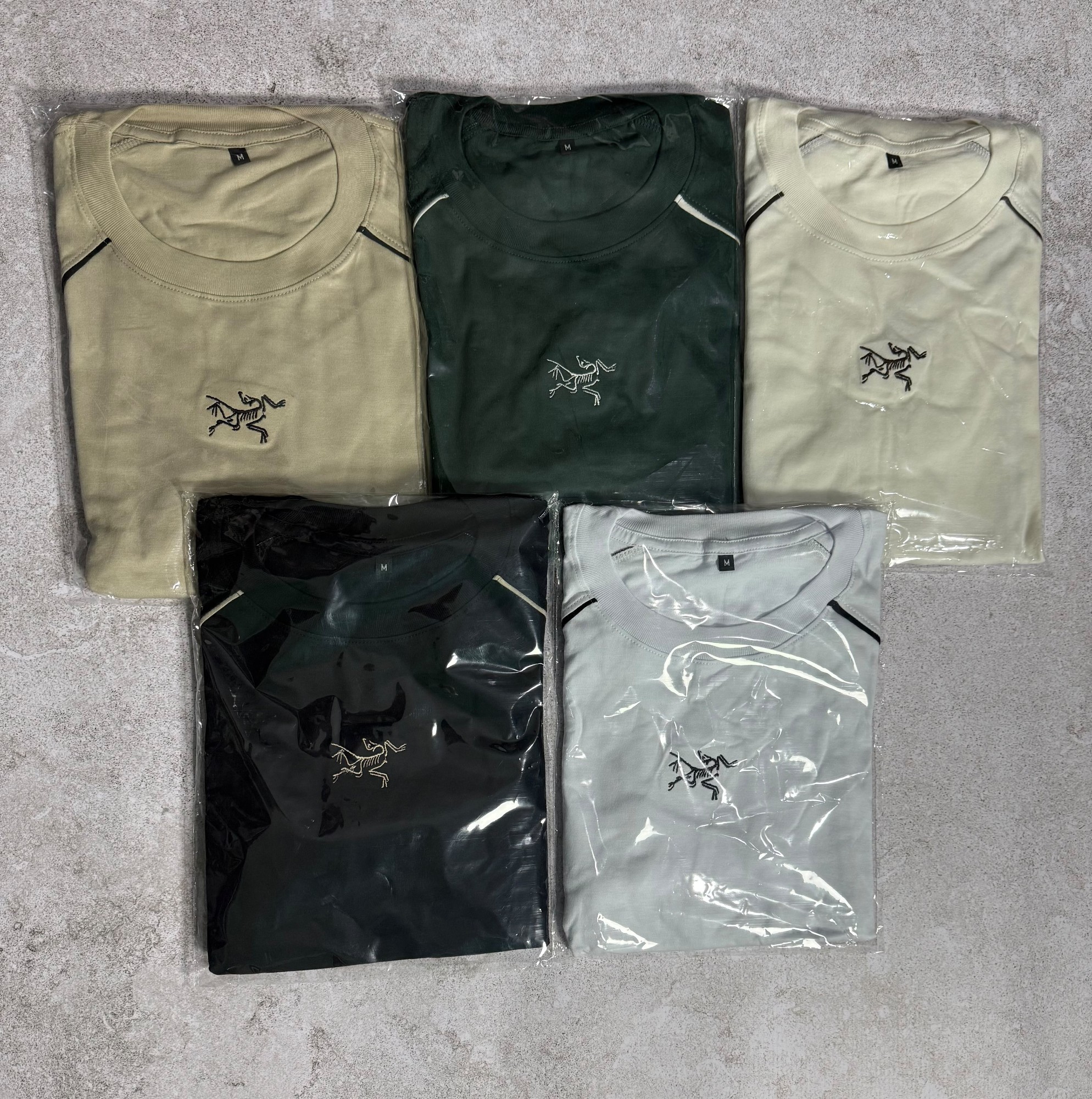 Remera con Vivos Algodon Peinado Premium - Imagen 4