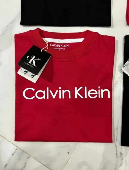 Remera Calvin Klein 3d Alto Relieve