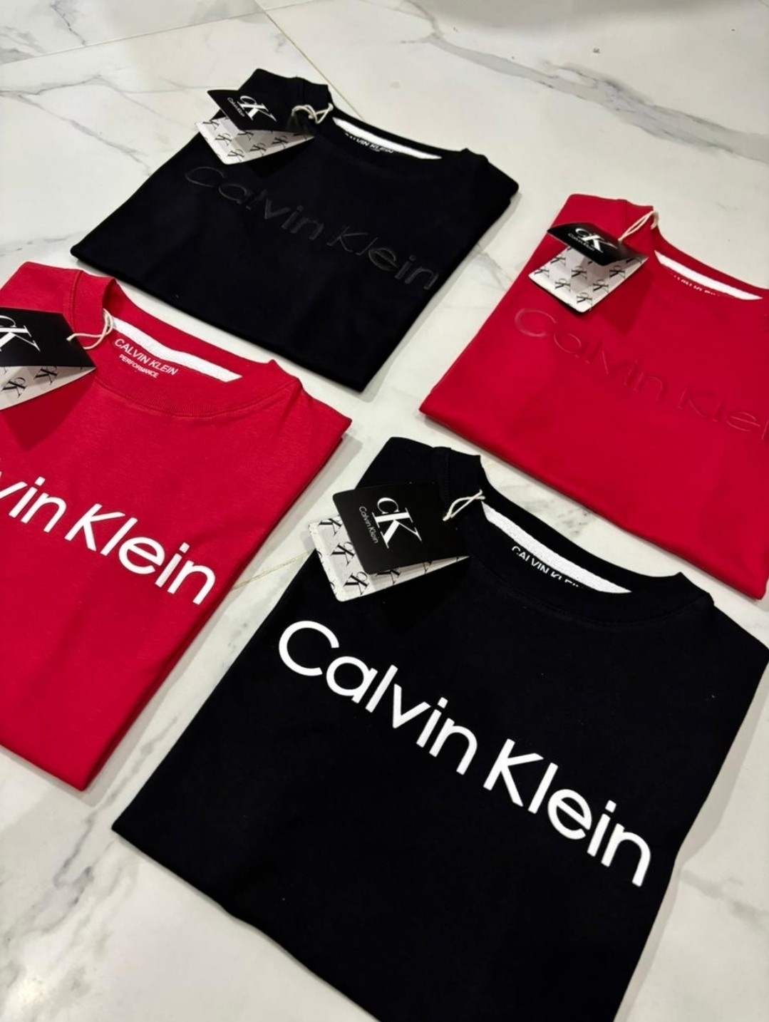 Remera Calvin Klein 3d Alto Relieve - Imagen 3