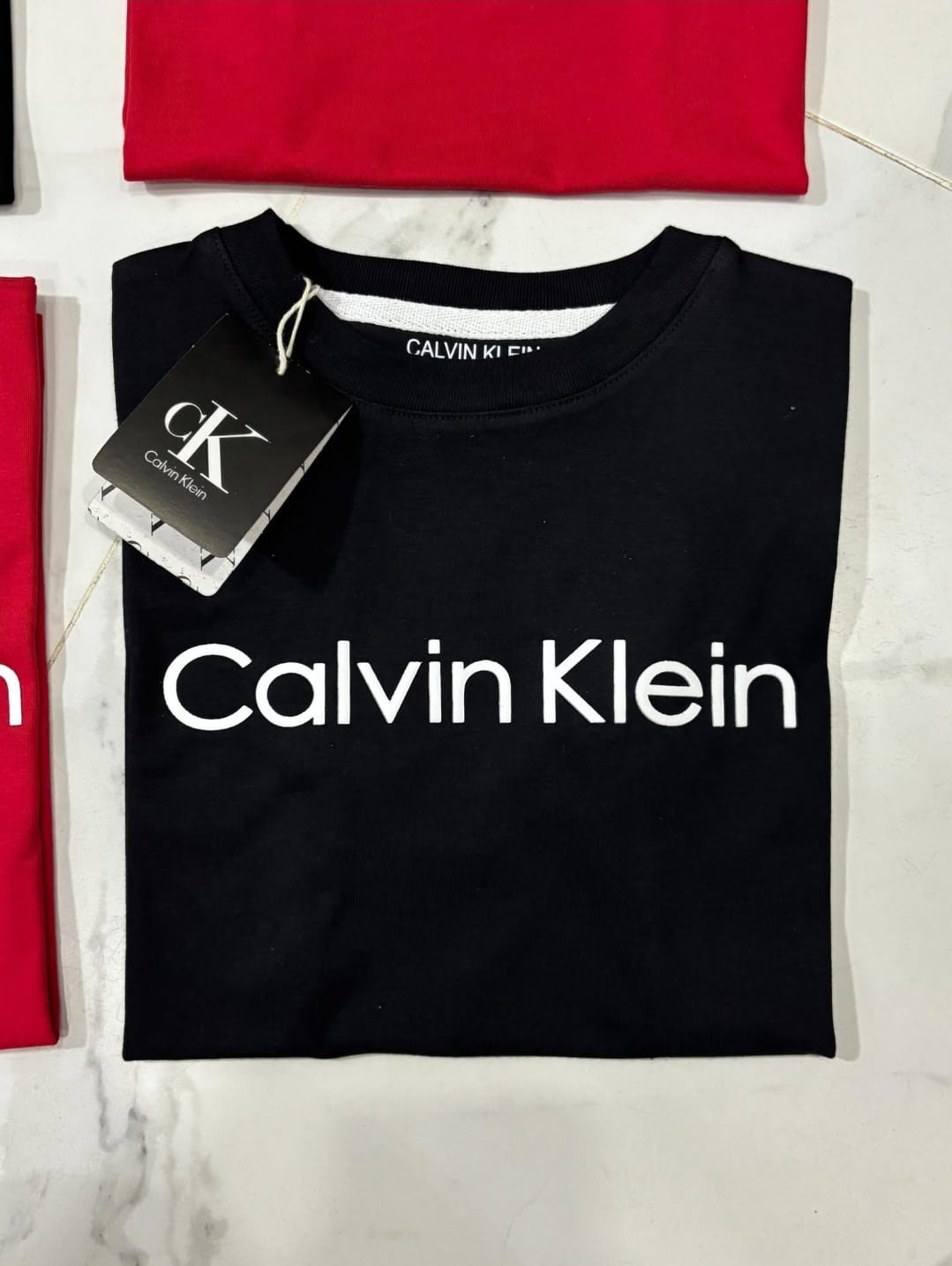 Remera Calvin Klein 3d Alto Relieve - Imagen 2