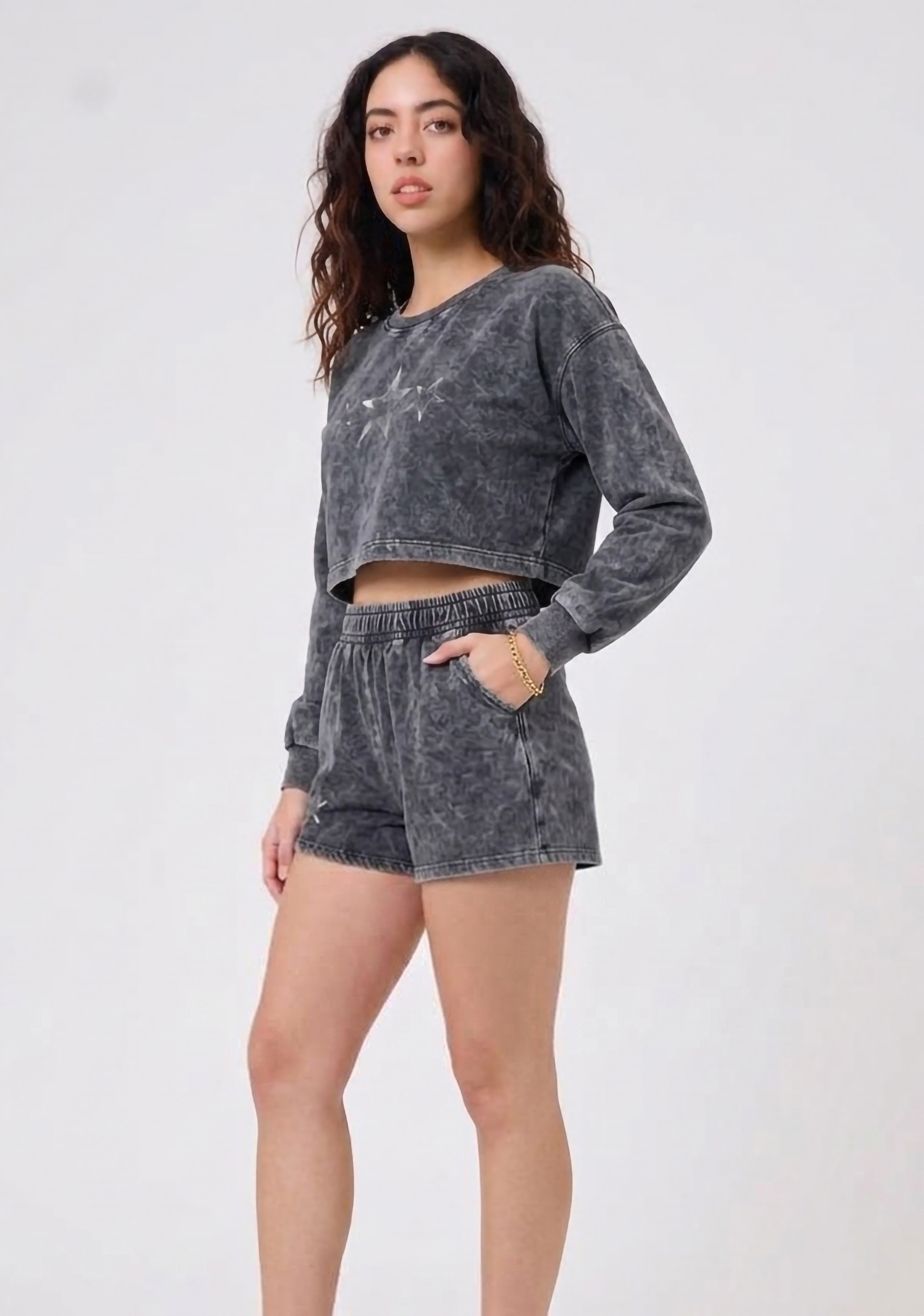 Conjunto Stars /acid Wash - WhatsApp%20Image%202026-09-07%20at%209.15.47%20AMaxxs.jpg