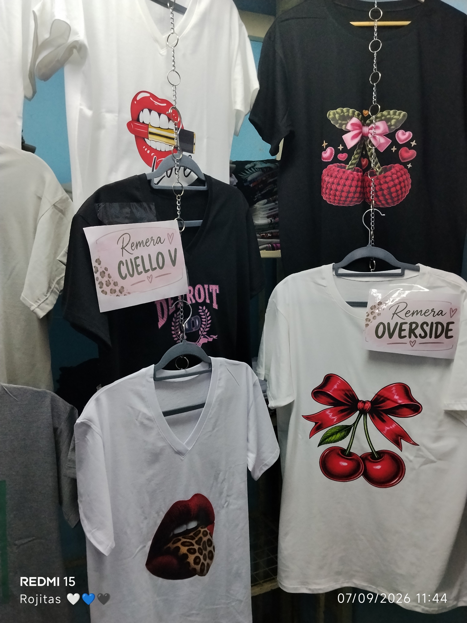Remera Escote V - Imagen 3