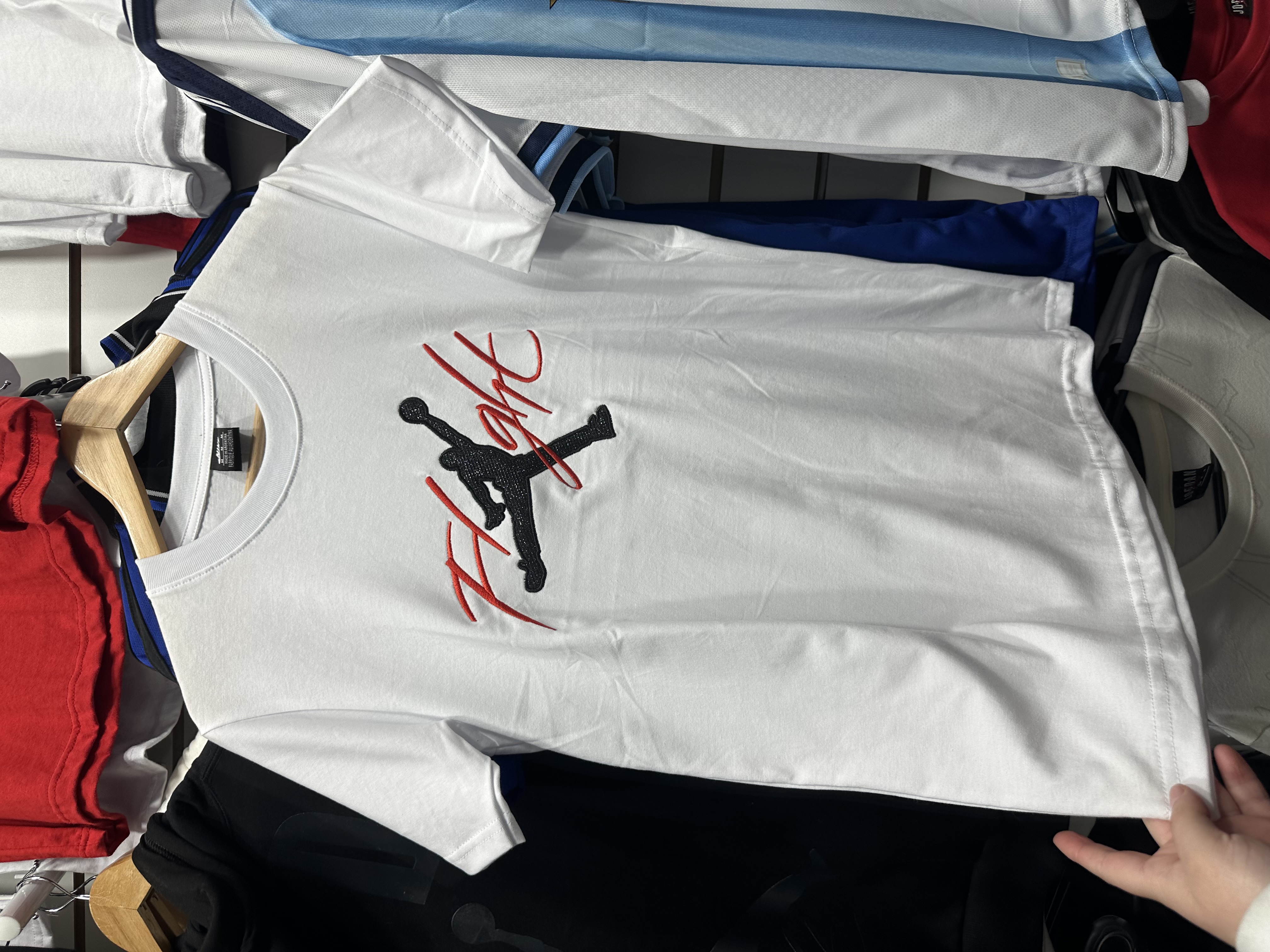 Remeras Jordan Flaigth Bordadas - IMG_7949.jpeg
