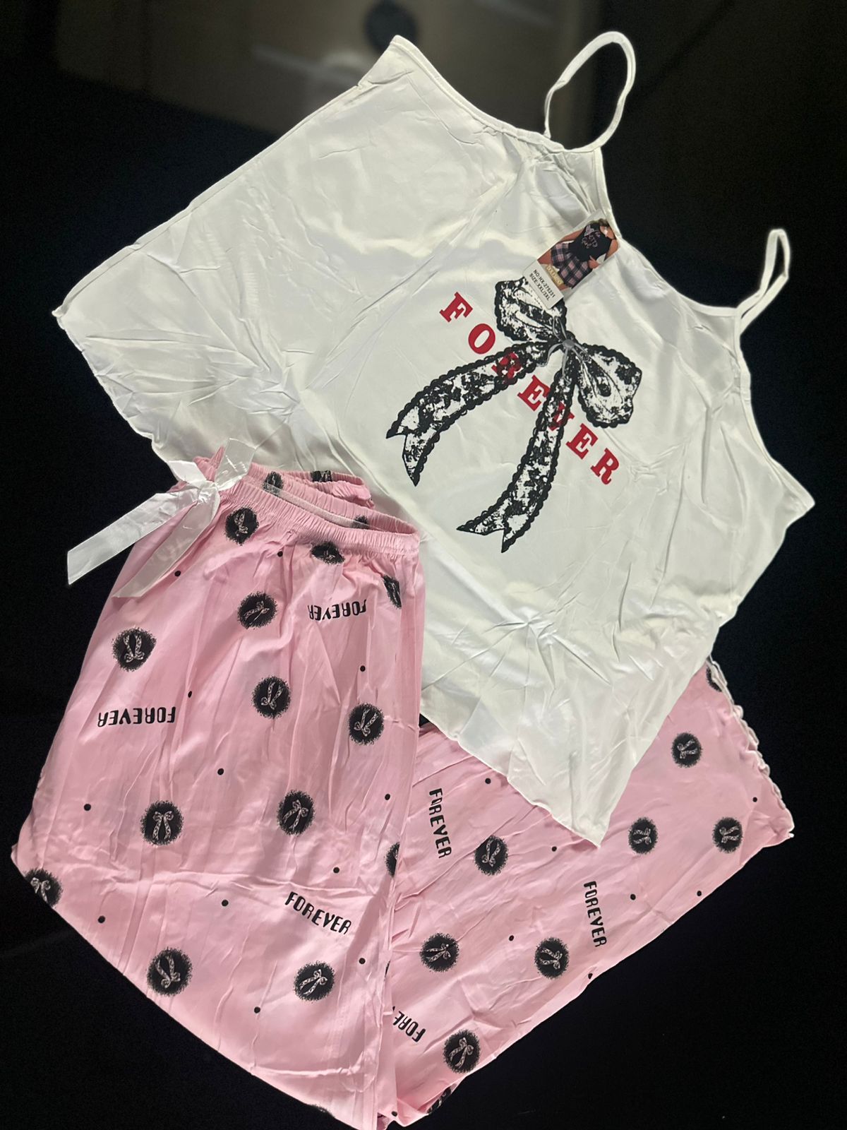 Pijama Sari - f65514b9-1cc9-44ef-9607-fd26029d5cac.jpeg
