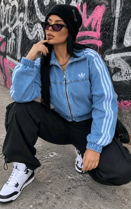 Campera Adidas por Docena $552000