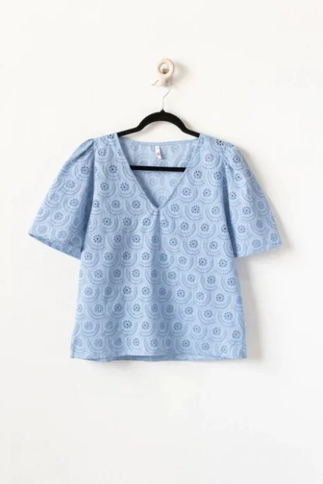 Blusa Broderi