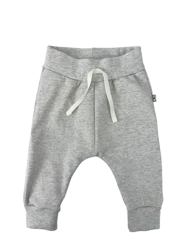 180 Jogging Kai - tmp_b64_dd95b152-c1a7-486f-bf48-8000bcfc206f_4595444_7503970-77958cb9faf7b2460c17887873389207-640-0.jpg