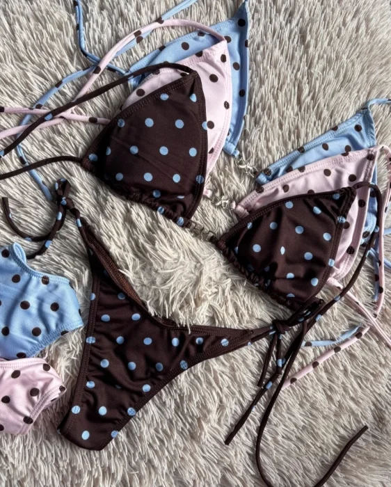 (art. 2140) Bikinis