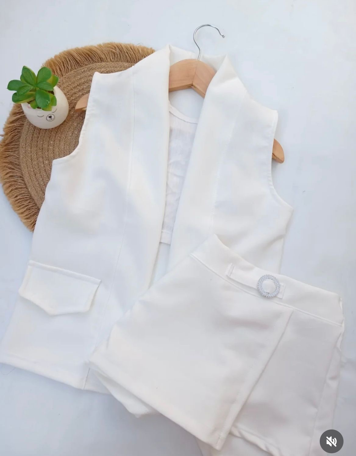 Conjunto Sastrero Nena - d9892a18-491a-484c-a91c-c78f7c3eb708.jpeg