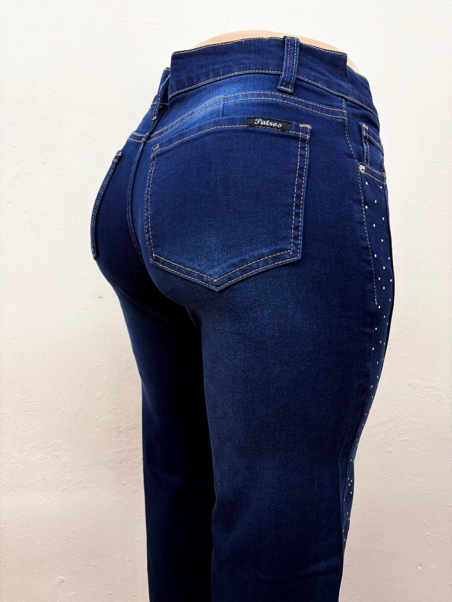Wide Leg con Recorte y Brillos - Imagen 2