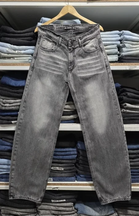 Pantalón Baggy Liso Gris Claro Localizado +bigote