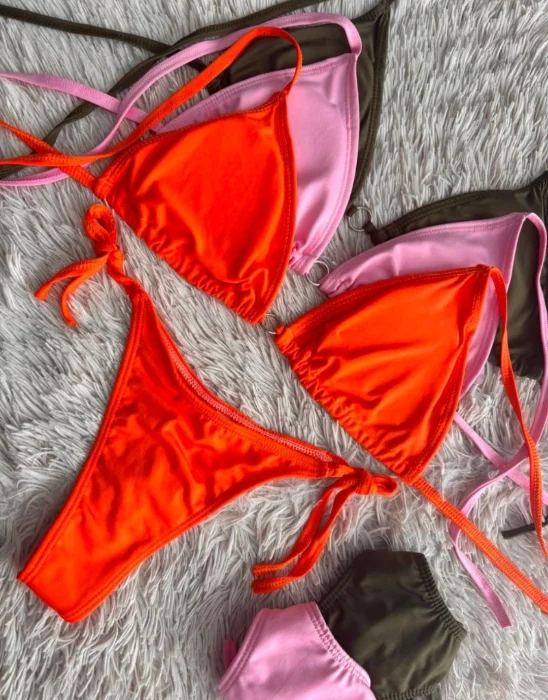 (art. 2126) Bikinis