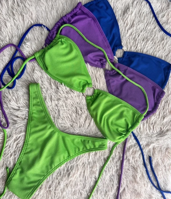 (art. 2128) Bikinis