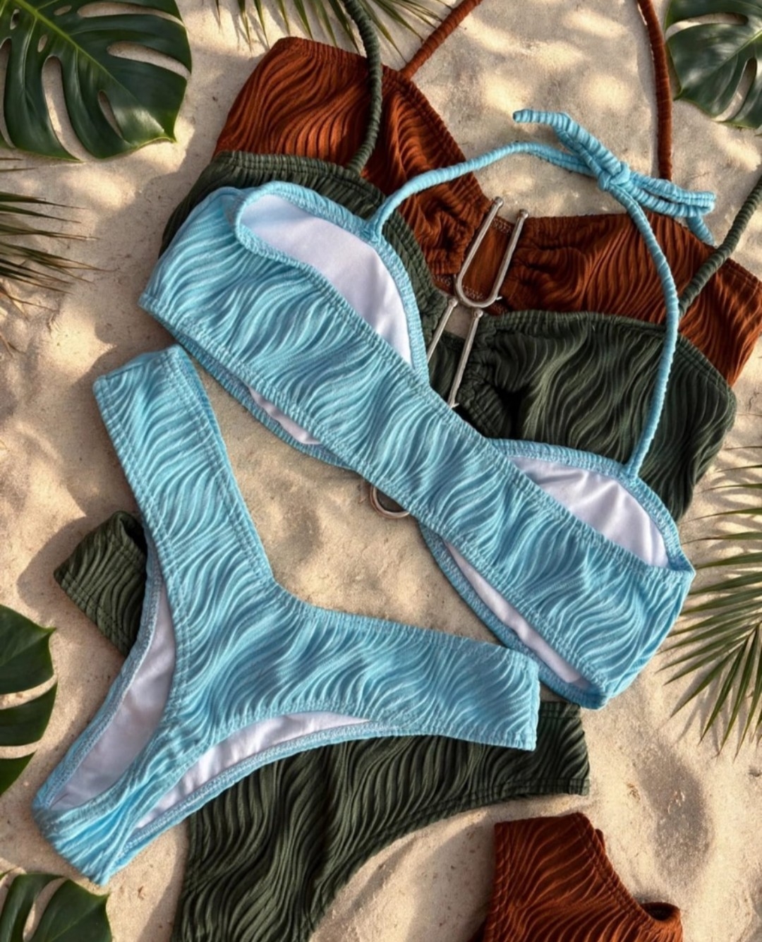 (art. 2142) Bikinis - Imagen 2