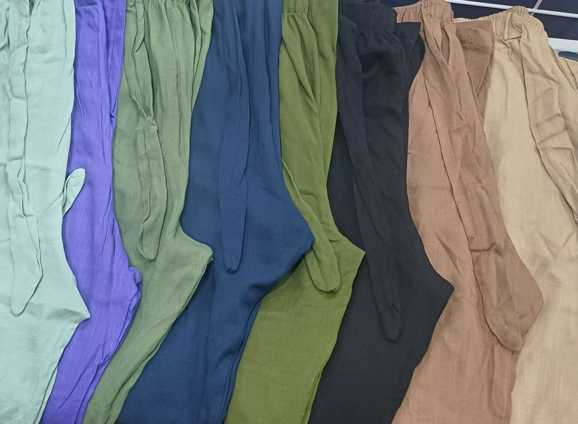Nuevo Ingreso  Pantalones de Lino con Expander - Imagen 2