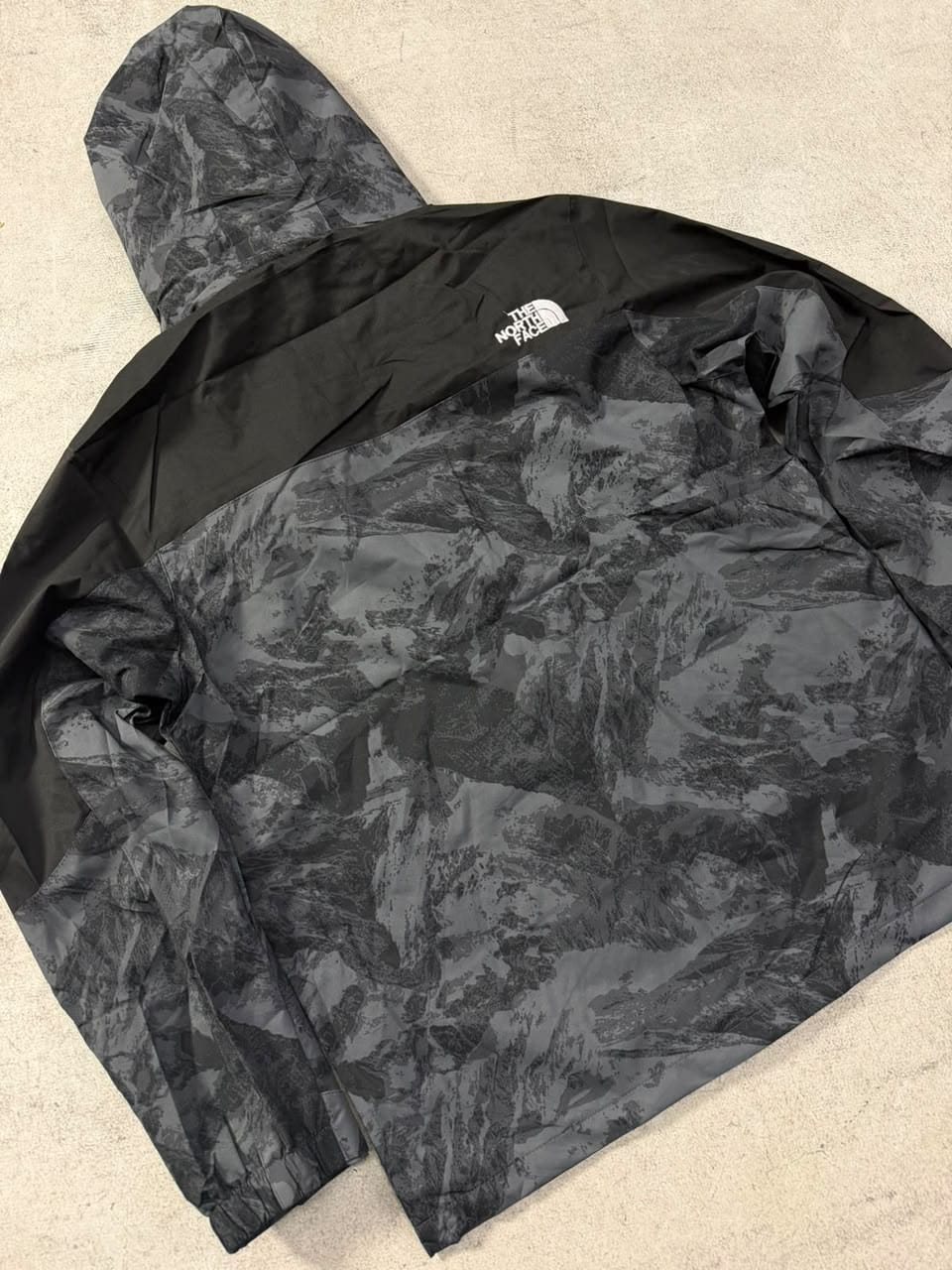 Campera Nike Snow - yujk.jpeg