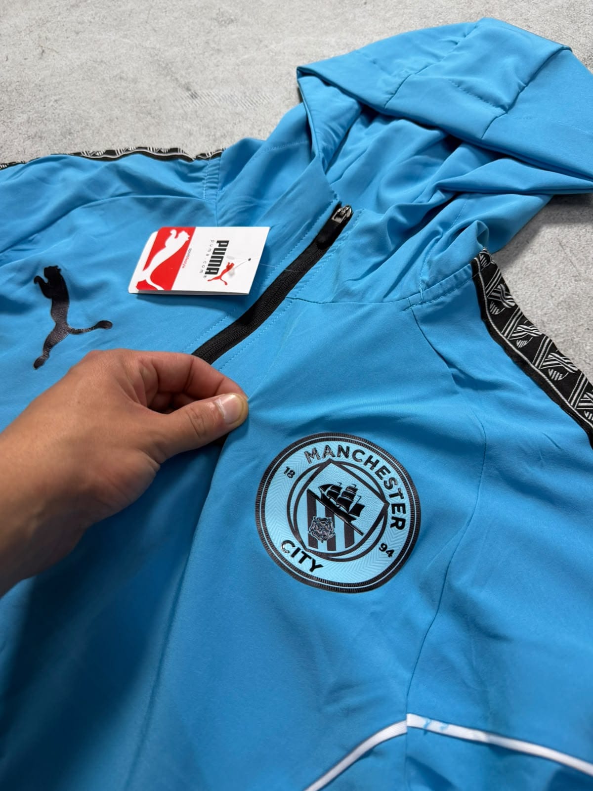 Campera Manchester City Importada - GM.jpeg