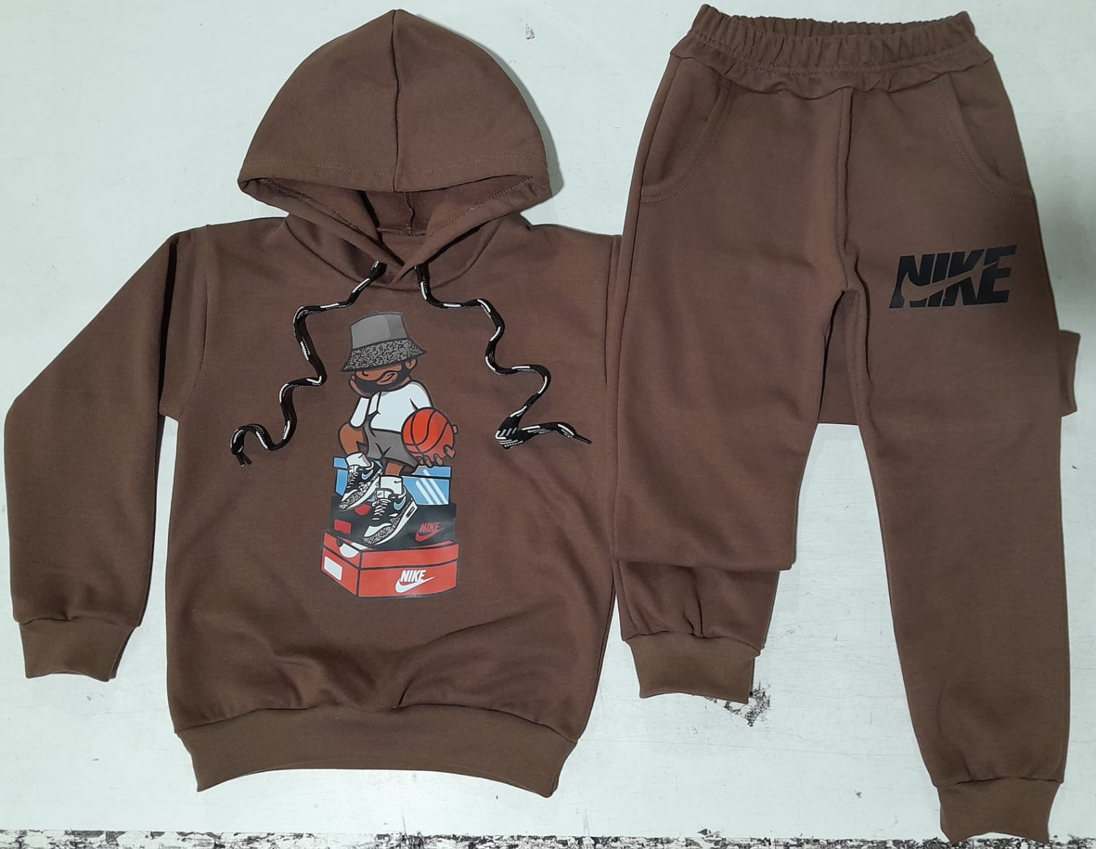 Conjuntos Nike / Ultimos en Liquidacion - Imagen 3