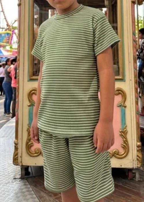 Conjunto Niño Wafle Rayado