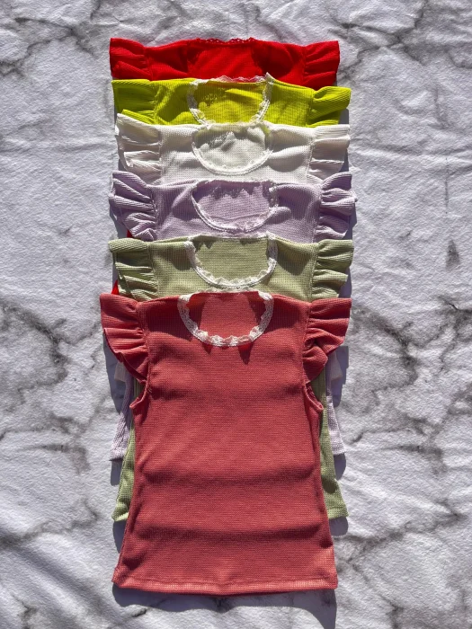 Remeras con Puntilla