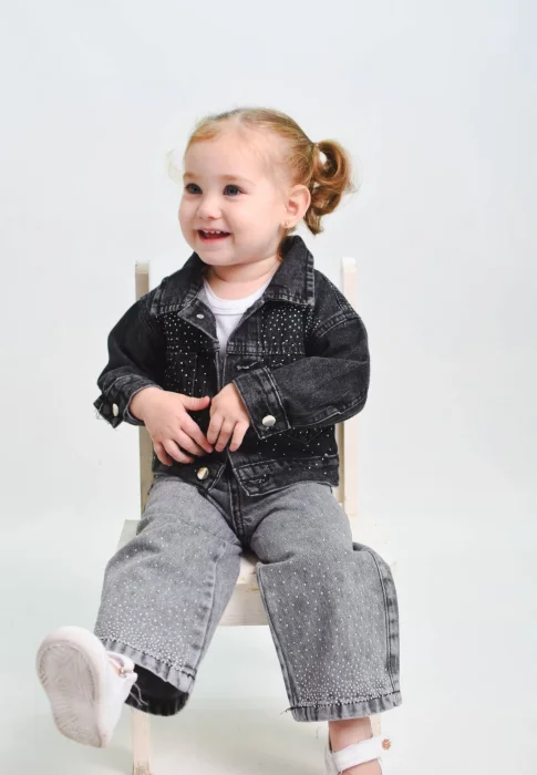 Campera Negra Straa