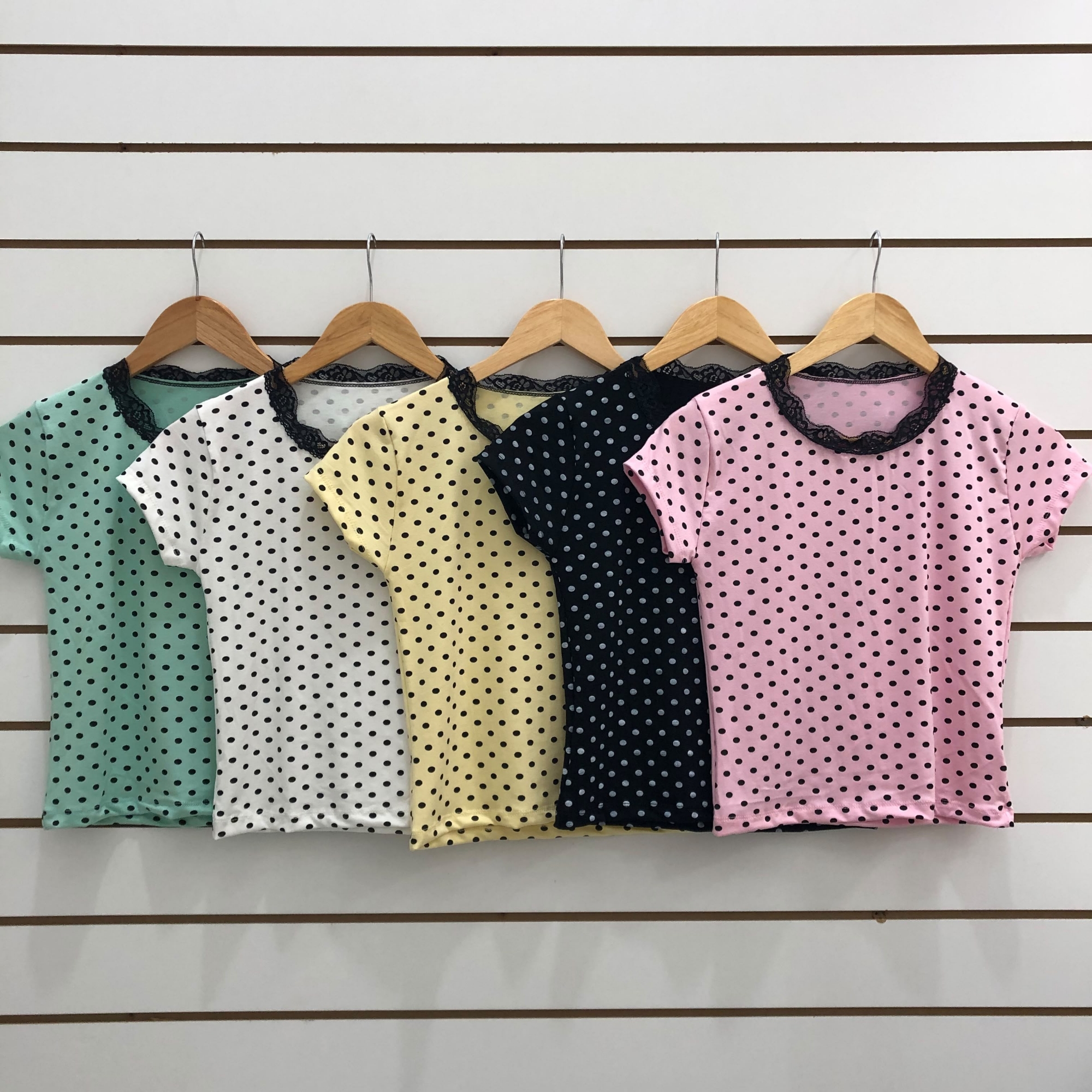 Remera Lunares con Puntilla - Imagen 2