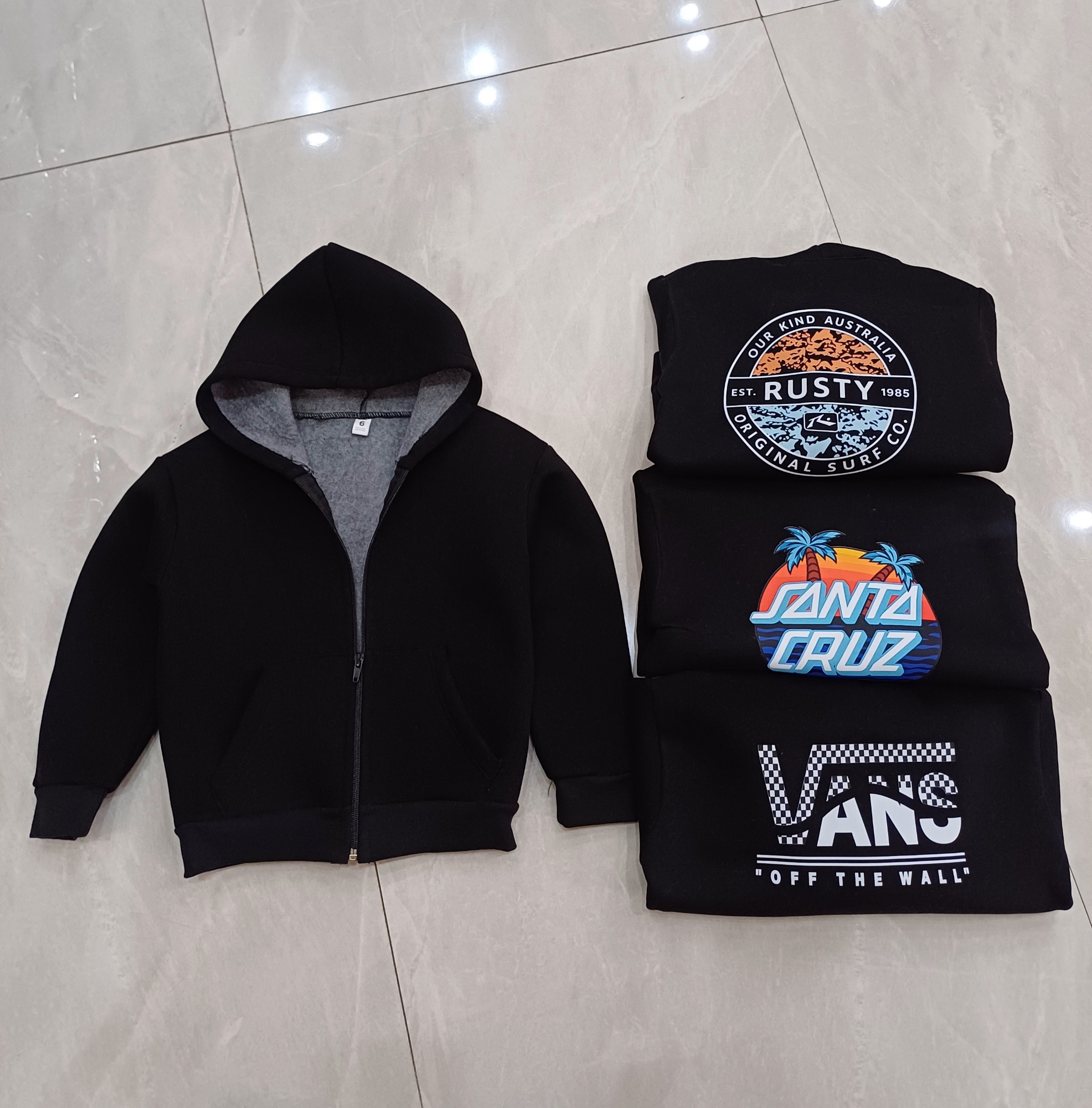 Campera Friza Estampada - Imagen 2