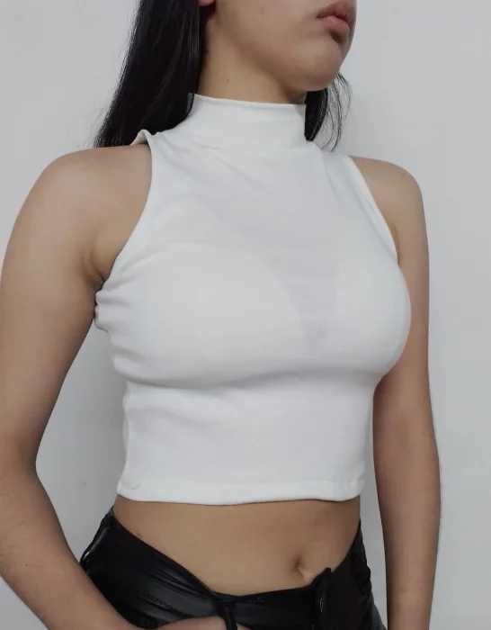 Musculosa con Cuello