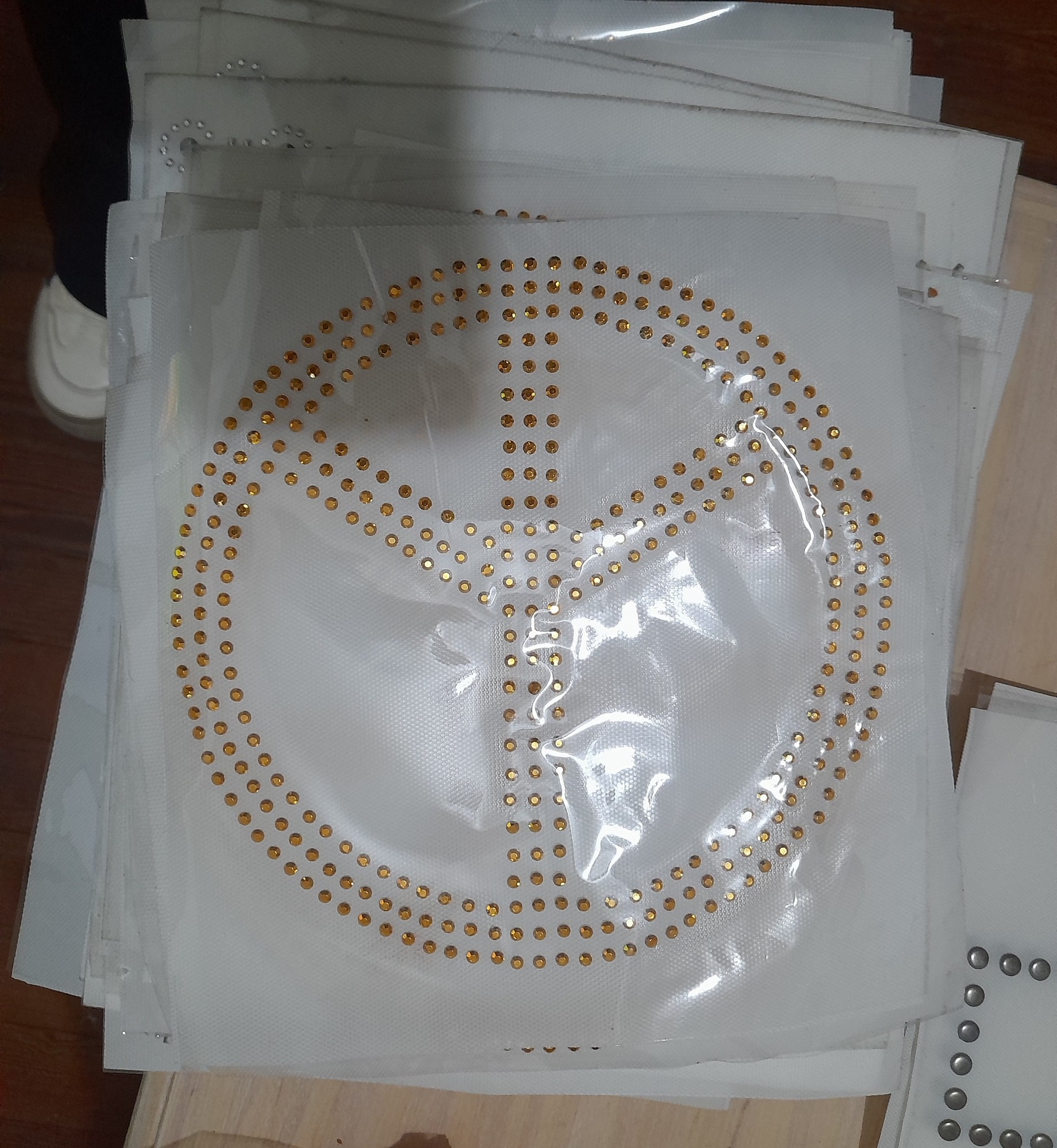 Strass Termoadhesivo para Prendas - Imagen 5