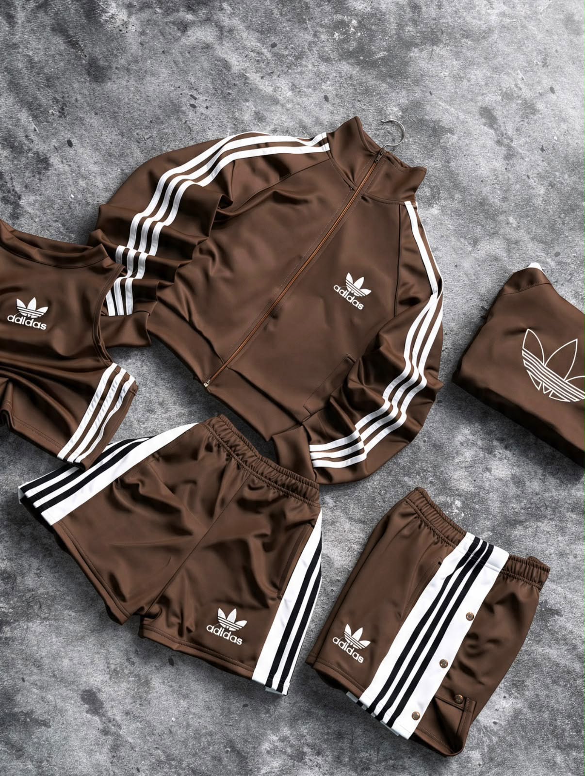 Conjunto Trio Adidas - gk.jpeg