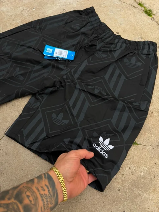 Bermudas Adds Nke Hombre