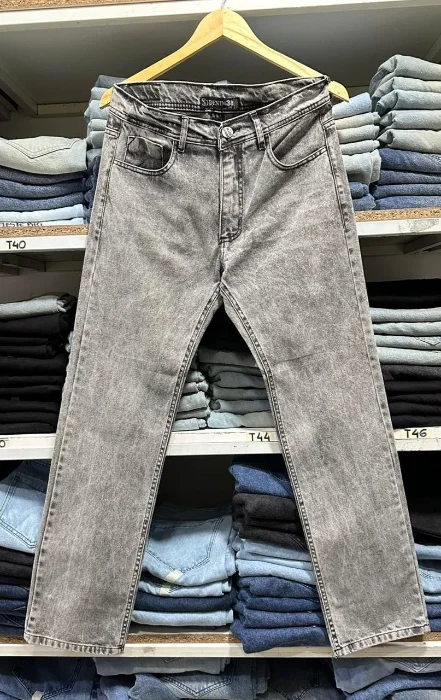 Pantalón Mom Clásico Liso Gris Nevado Blanco Localizado