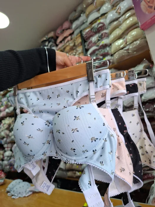 Conjunto Floreado Nuev