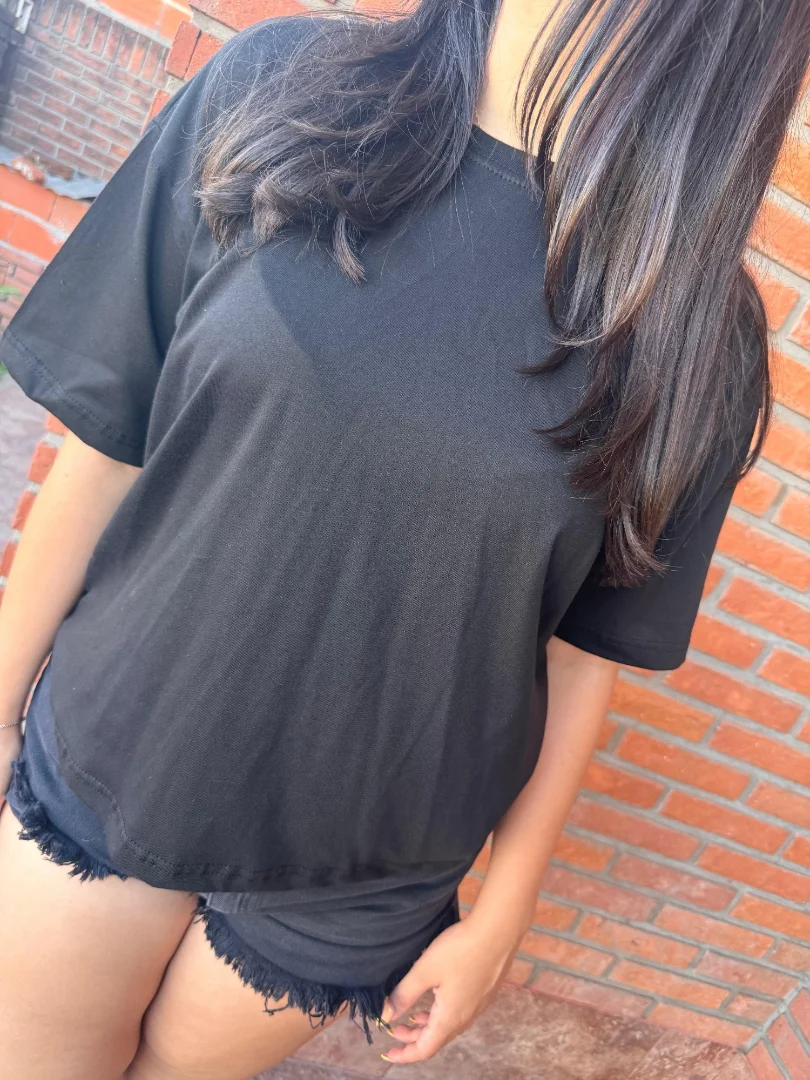 Remeras Boxy Fit Lisas - Imagen 2