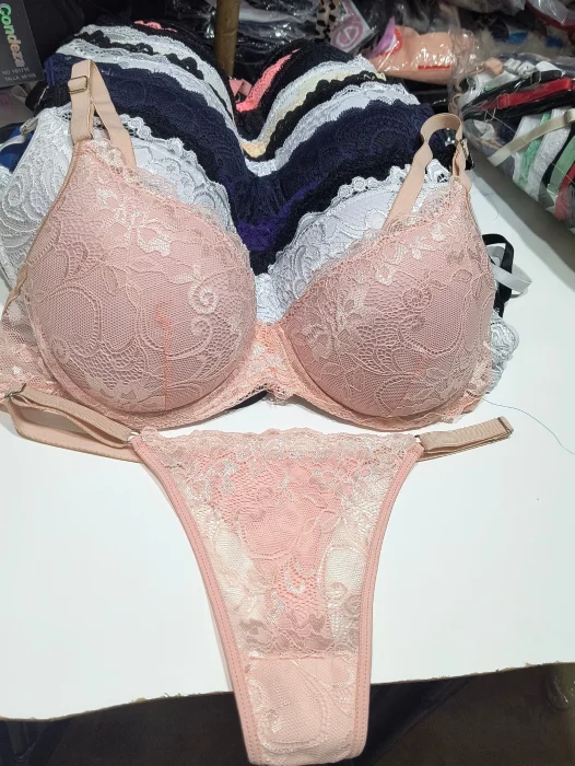 Conjunto Andreiiissaaa Sof Todo Encaje
