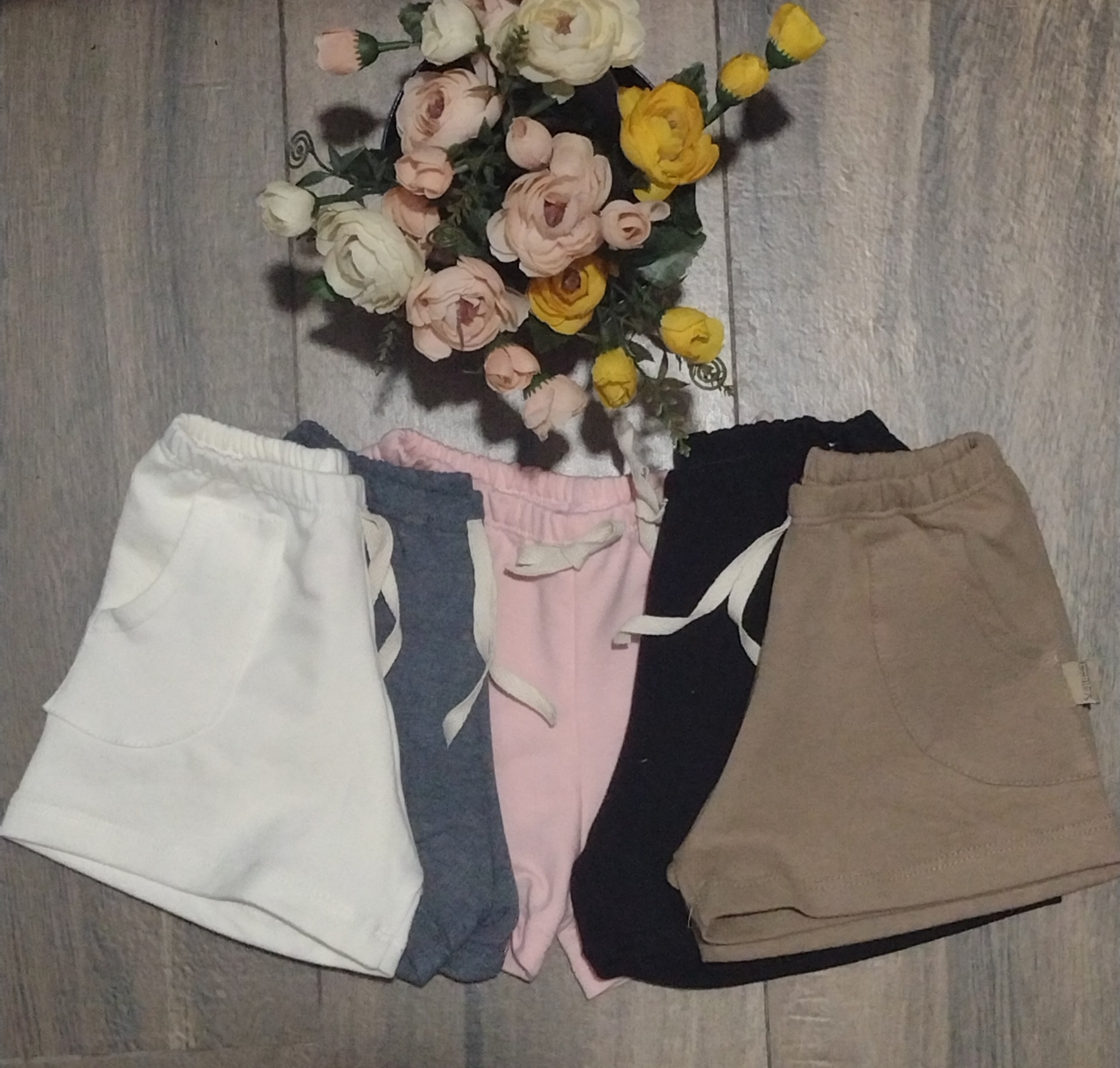 Shorts Unisex para Bebé Talle 1 al 5 - Imagen 2