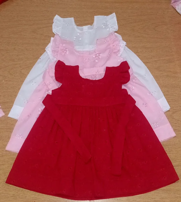 Vestido de Broderi Bebé