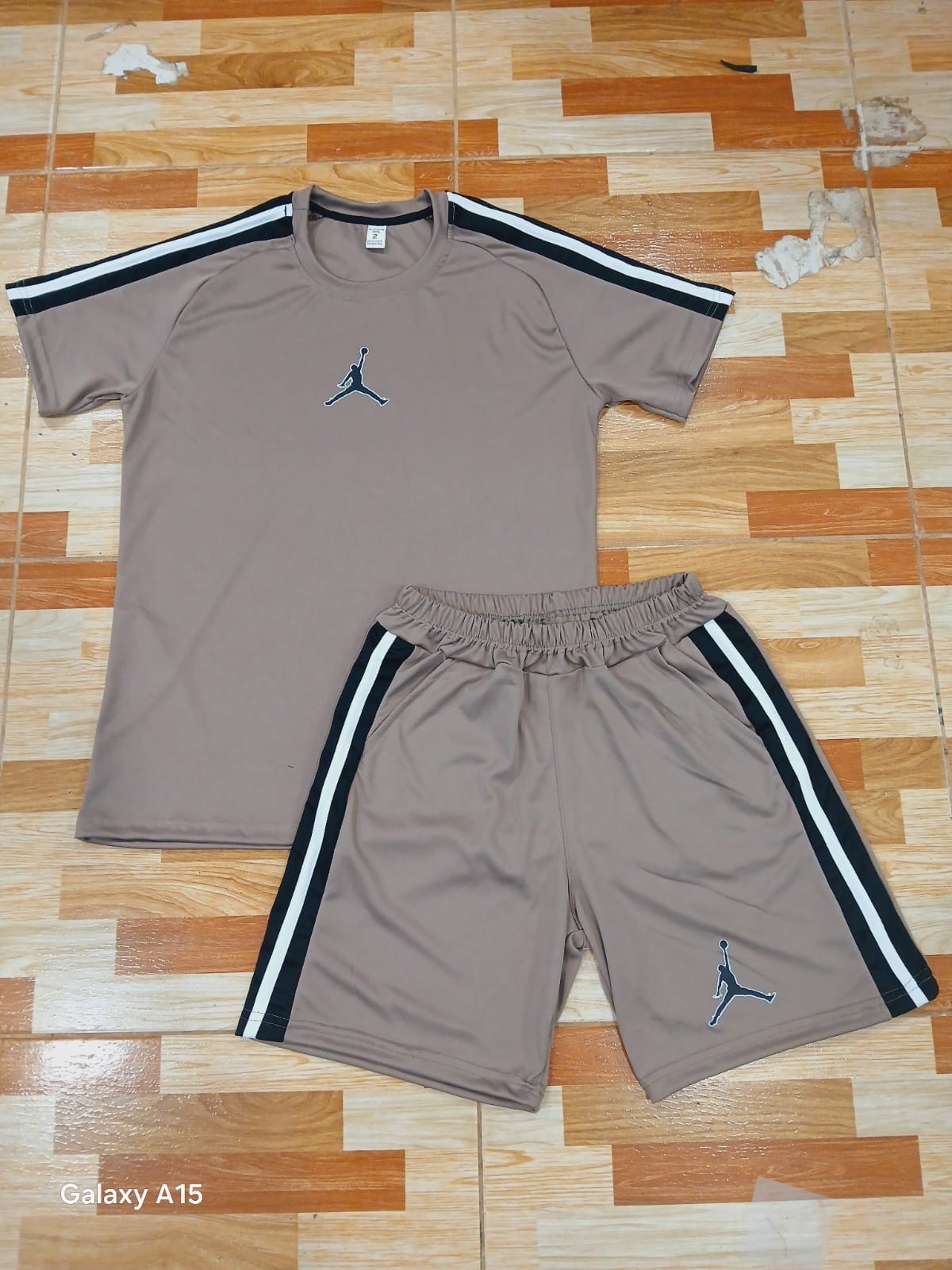 Conjuntos Jordan - Imagen 2