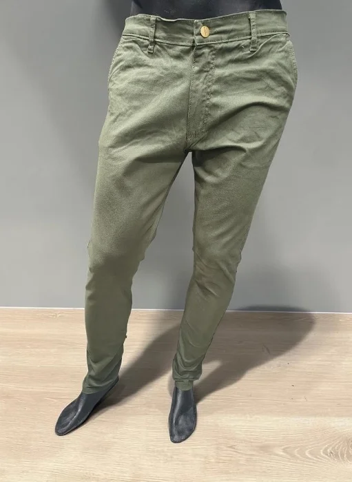 Pantalón Chino