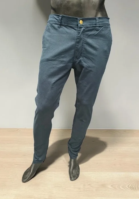 Pantalón Chino
