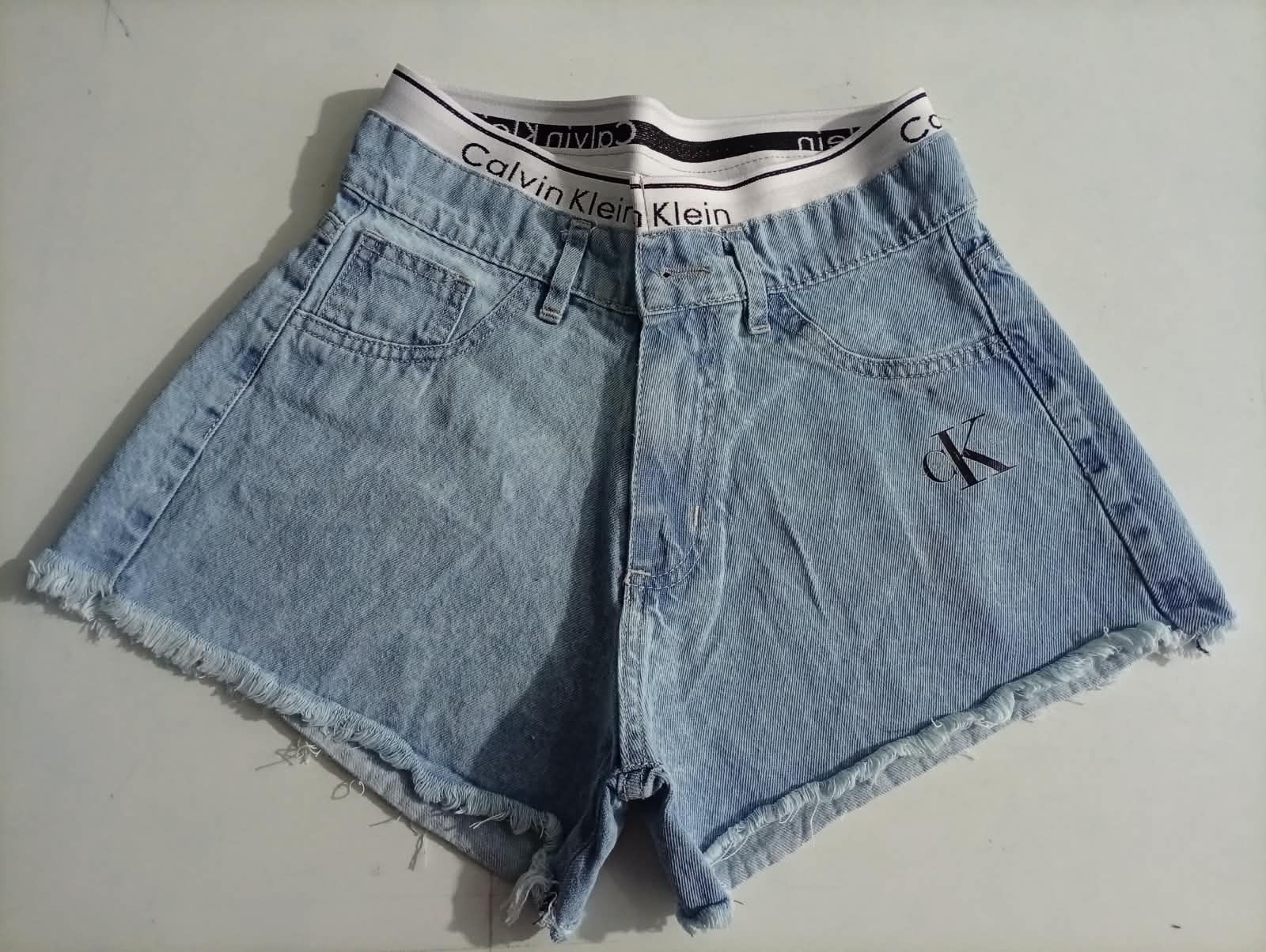 Short Calvin Excelente Calidad - Imagen 2