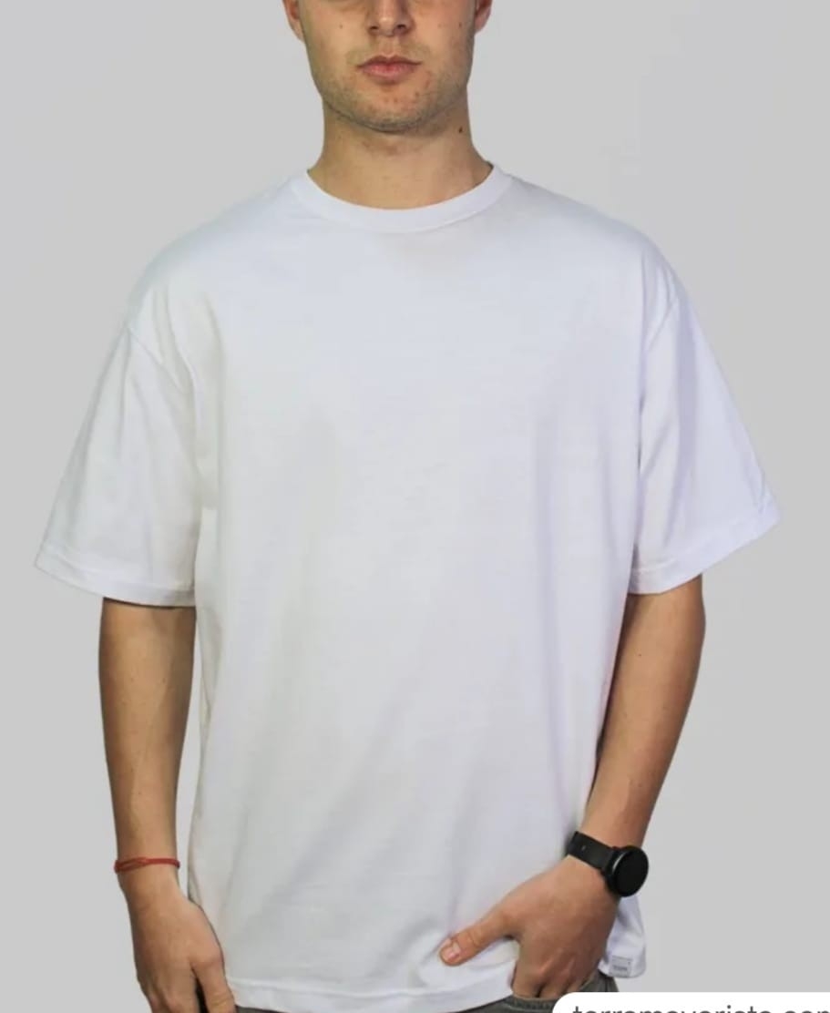 Remera Oversais Negra - Imagen 2