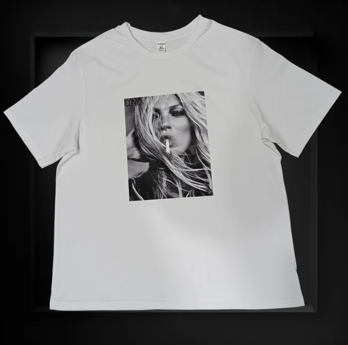 Remeras Blanco y Negro