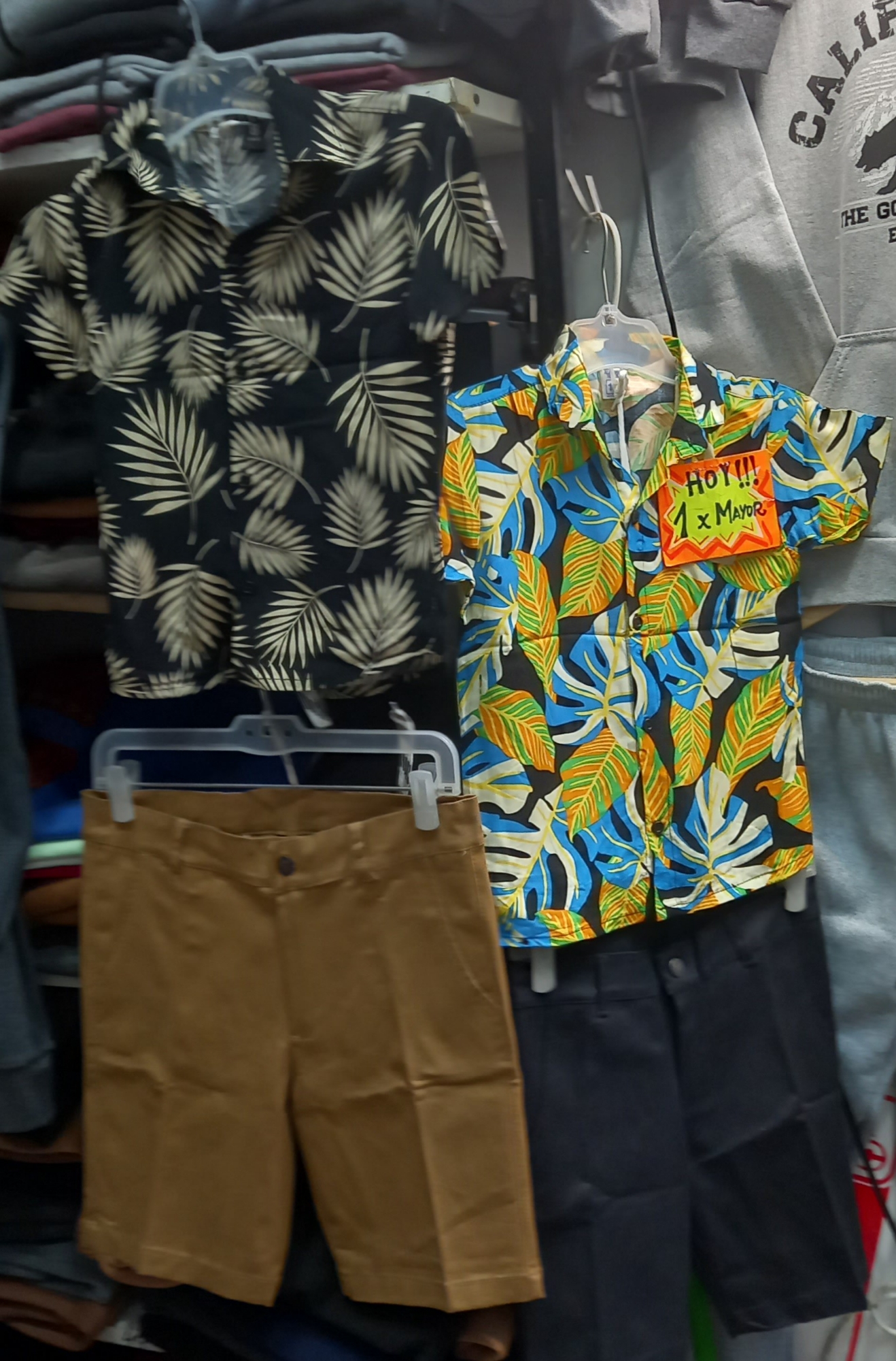 Camisas Hawaianas la Vida Es Mejor en la Playa - Imagen 2