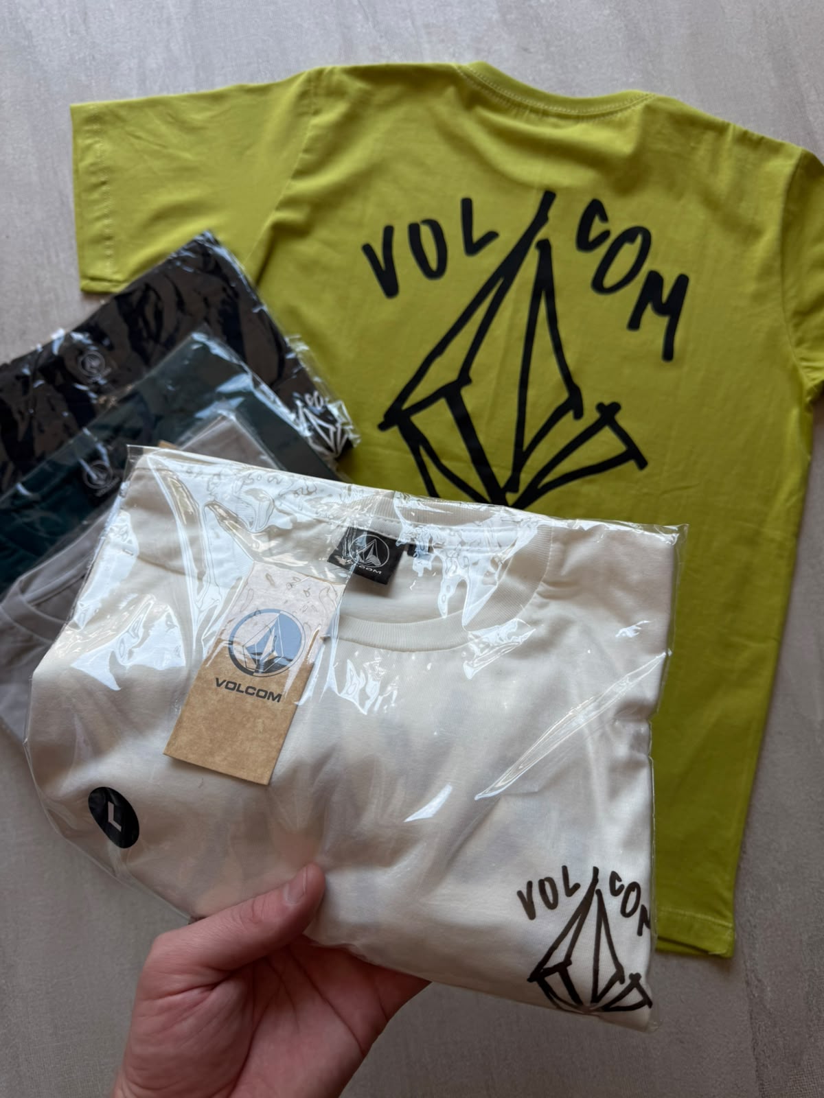 Remeras de Marcas Premium Algodon - WhatsApp%20Image%202026-09-10%20at%202.49.11%20PM%20(1).jpeg