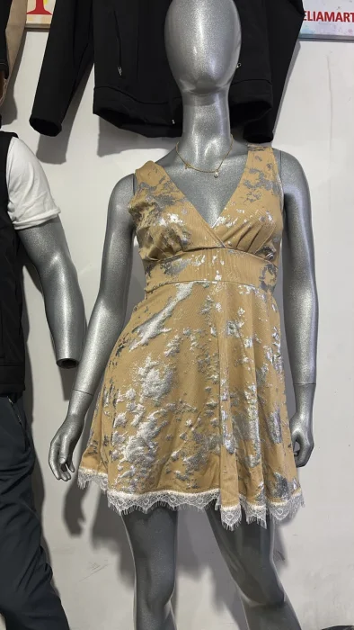 Vestido Cruzada de Morley Fiol con Puntilla