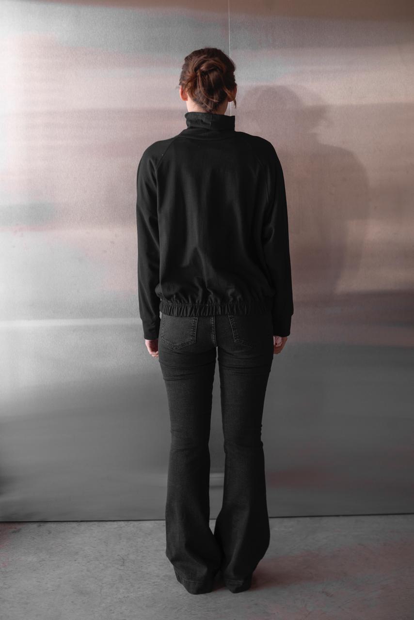 Campera Madrid - WhatsApp%20Image%202026-09-21%20at%204.03.43%20PM%20(3).jpeg